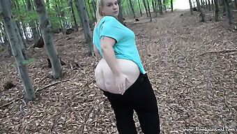 Amateur Teen With Voluptuous Figure Gives Blowjob And Has Intercourse With Her Partner In A Wooded Area