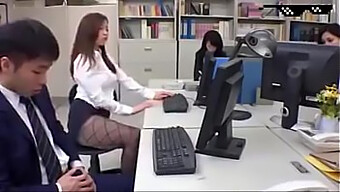 Asian Office Worker'S Secret Cam Captures Intimate Moments