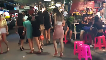 Bahagian 1 Video Jalanan Thai Yang Mendapat Rating Tinggi Di Pattaya, Thailand