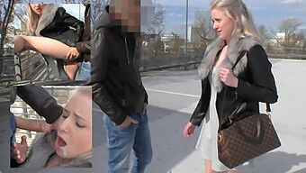 Public Sex Des Jungen Paares Vor Der Kamera Aufgenommen