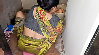 Komal'S Tight Ass And Saggy Tits In An Indian Bisexual Video