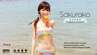 Sakurako สาวผมสี สัมผัสความสุขจากของเล่นเพศและการสอดใส่