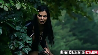 Jasmine Jae Og Jasmine Webb Blir Hardt Knullet Av Danny D I Hardcore-Video