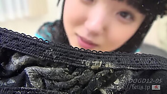 Panty-Sniffing Fun With A Japanese Beauty