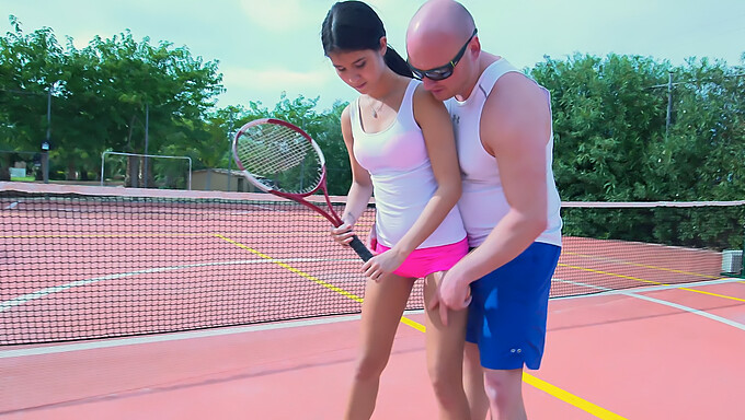 Brutaler Sex Mit Deutscher Tennislehrerin